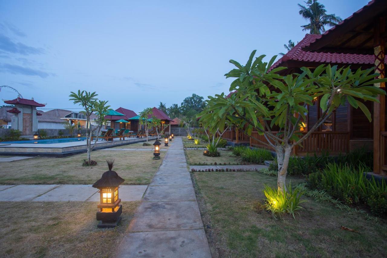 Rijet Villa beach&restaurant Ped Exteriör bild
